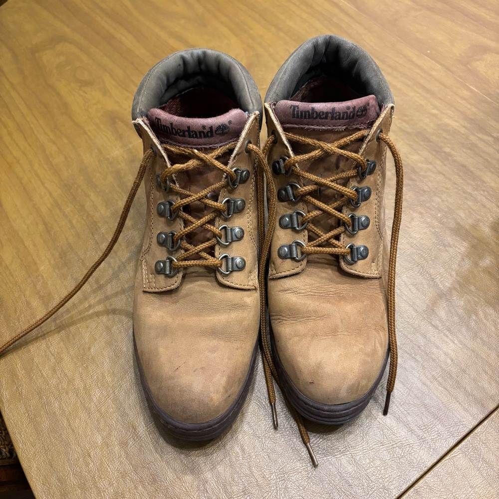 Timberland Tan Suede Lace-Up Ankle Boots